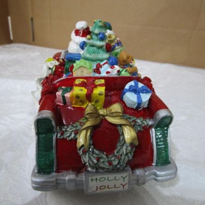 Sale Photo Thumbnail #248: Plays "Here Comes Santa Claus", 8-1/2" long x 4" wide x 5" tall, see pictures