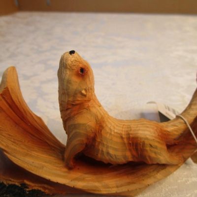 Sale Photo Thumbnail #333: Would make a great Christmas gift, Carving faux wood figurine, Stock #MME-975, see pictures