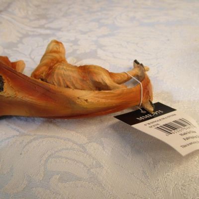 Sale Photo Thumbnail #337: Would make a great Christmas gift, Carving faux wood figurine, Stock #MME-975, see pictures