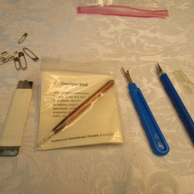 Sale Photo Thumbnail #447: Seam ribber, exacto knife, 10 safety pins, 1 embossing tool, 1 box cutter