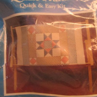 Sale Photo Thumbnail #459: Has pattern, cloth & embroidery floss with it, see pictures