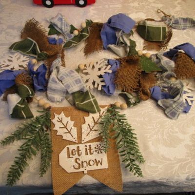 Sale Photo Thumbnail #521: Garland is 63" long, sign is 7-1/2" x 3-1/2", See pictures
