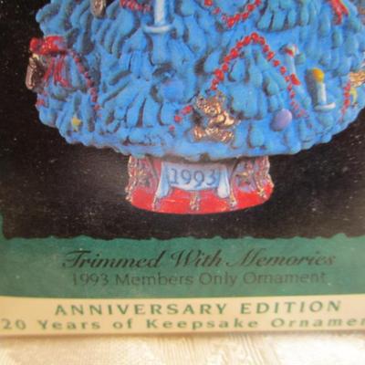 Sale Photo Thumbnail #568: From Hallmark Keepsake Ornament Collectors' Club, See pictures