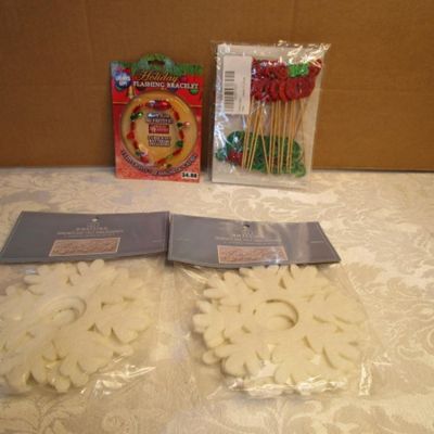 Sale Photo Thumbnail #607: Mickey Mouse picks are 24 in the package, Snowflakes are 5" and are 3 to a package, see pictures