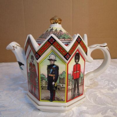 Sale Photo Thumbnail #736: In new condition, Would make a great Christmas gift, see pictures