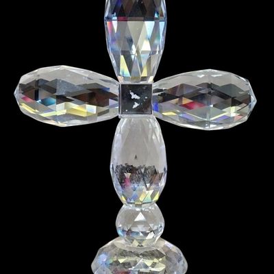 Sale Photo Thumbnail #271:  Oleg Cassini Faceted Crystal Cross.                           