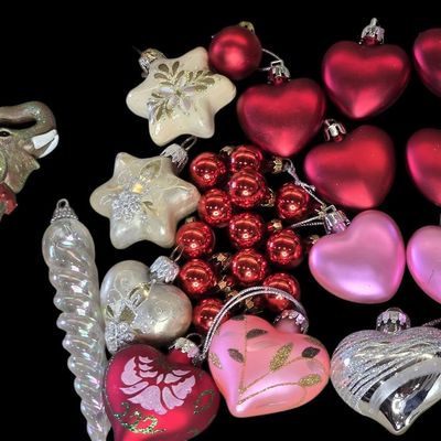 Sale Photo Thumbnail #290:  Lot of Heart and Mixed Christmas Ornaments.                           