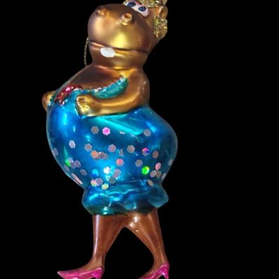 Sale Photo Thumbnail #315:  Lot of Figural Blown Glass Ornaments including Robert Stanley.                           