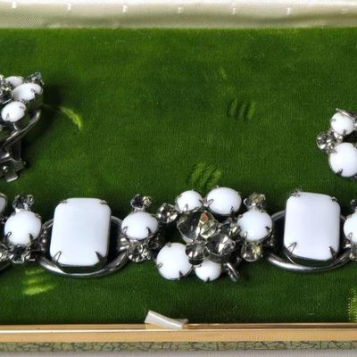 Sale Photo Thumbnail #505:  White Cabochon Bracelet and Earrings in Box.                           