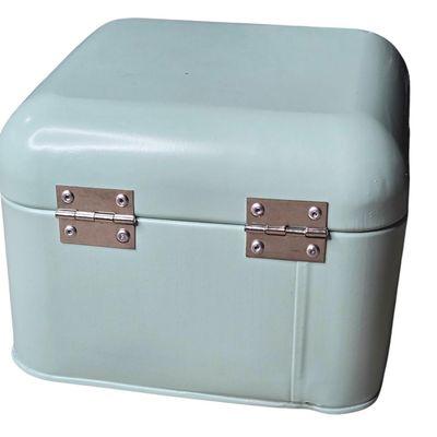 Sale Photo Thumbnail #550: 142) Green Enamel Breadbox