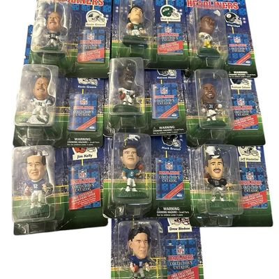 Sale Photo Thumbnail #1111:  Corinthian NFL Headliners group  on ca  Relist from store rack. Sticker residue on some blisters.                           