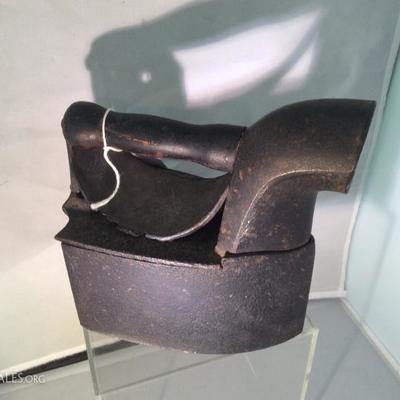 Lot 2 A Irons