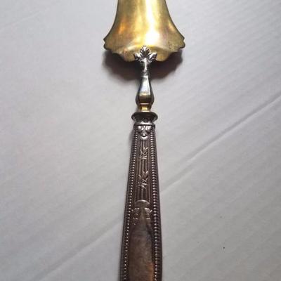 Lot-51 Finely Engraved Single Antique Pie/Cake Server in Case