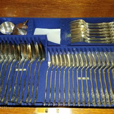 Lot-66 Walker & Hall Sheffield Silverware Set in Box