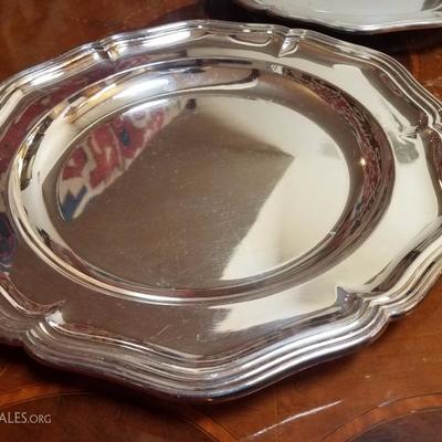 Lot-74 Set of 2 Mappin & Webb LTD Round Serving Platters 