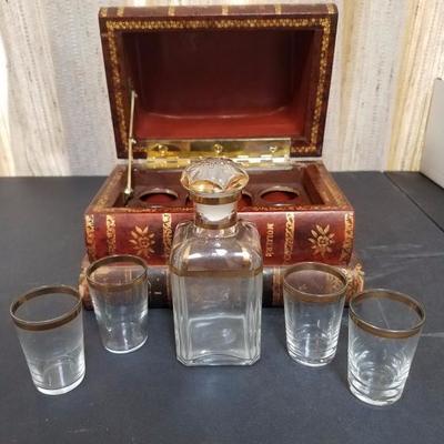 Lot-111 Hidden Mini Decanter & Shot Glasses In Books