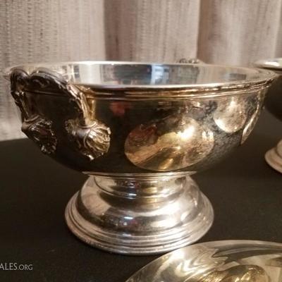 Lot-68 Set of 2 Serving Dishes EPNS A1 Sheffield England
