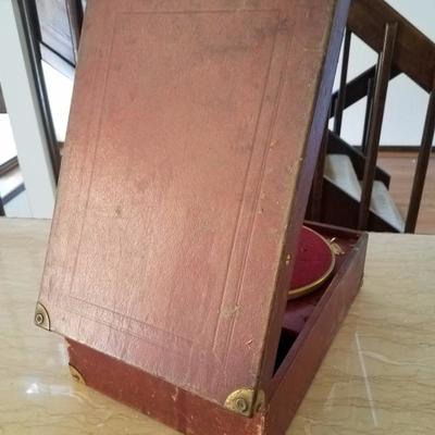 Lot-135 Antique Gramophone "His Master's Voice"