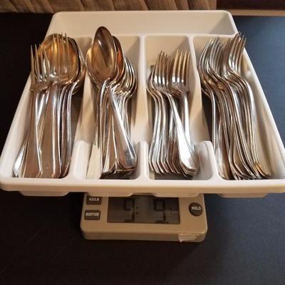 Lot-55 83 Pc Inoxydable 840 Stamped Flatware Silverware Forks Knives Spoons