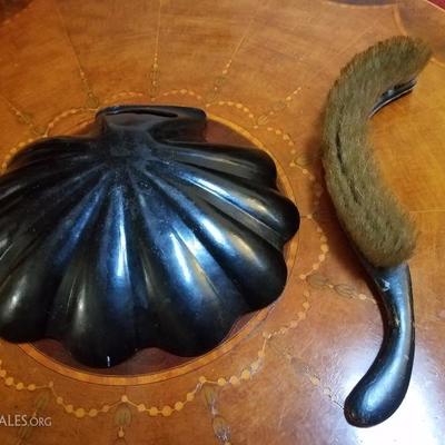 Lot-109 Vintage Hand Painted Asian Wooden Crumb Catcher