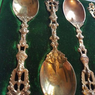 Lot-50 Set of 6 Chappel & Mantell CuillÃ¨res Ã  Entremets Spoons 32 Strand Case