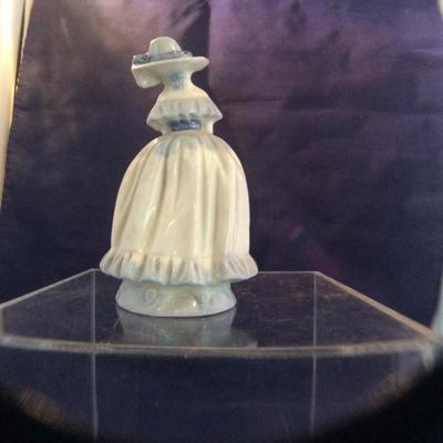 Blue & White Porcelain Lady 
