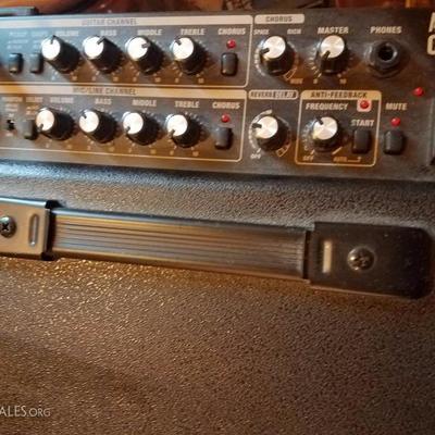 Lot-F3 Roland Acoustic Amp AC-60 w/ Case