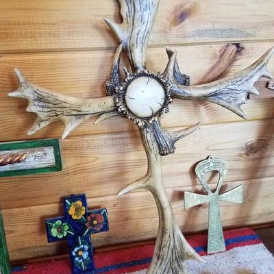 Lot-E3 Lot of 11 Mixed Crucifixes Crosses Wall Hanging Religious