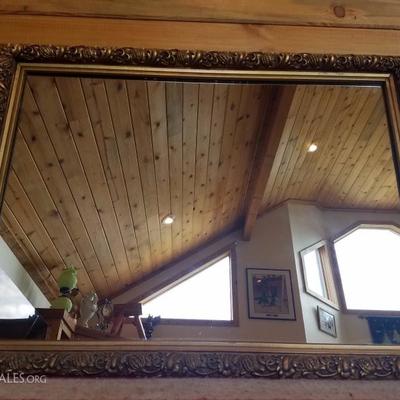 Lot-E10 Vintage Regency Hand Carved Wooden Framed Mirror