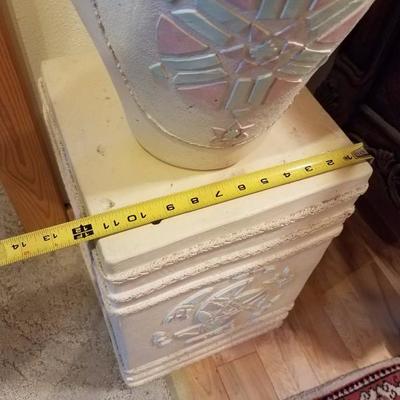 Lot-C4 Large Decorative Ceramic Flower Vase w/ Pedestal