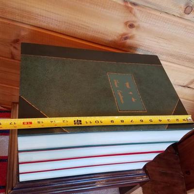 Lot-B9 Wooden Explorers Hidden Chest Book DÃ©cor w/ Stand