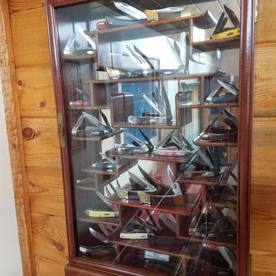 Lot-B34 28 Pc Case Knife Collection Original Productions w/ Wood Display