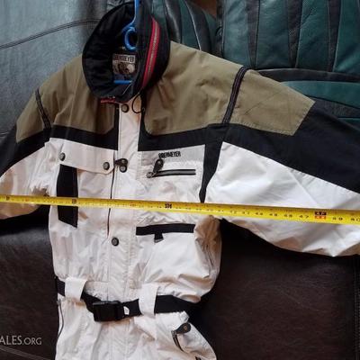 Lot-C23 XL Men's Obermeyer Ski Suit Full Body Winter Sport