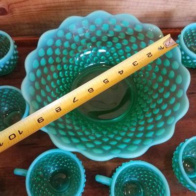 Lot-B25 Green Fenton Hobnail Milk Glass Punch Set for 12