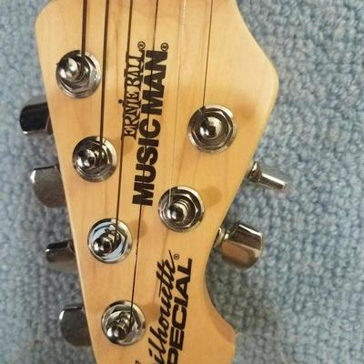 Lot-F9 Silhoutte Special Left Hand Guitar Ernie Ball Music Man in Aztec Gold