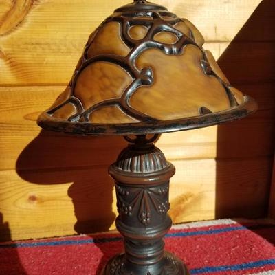 Lot-B52 Decorative Metal & Glass Shaded Decorative Portable Lamp