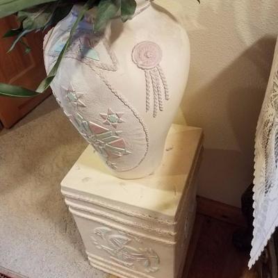 Lot-C4 Large Decorative Ceramic Flower Vase w/ Pedestal