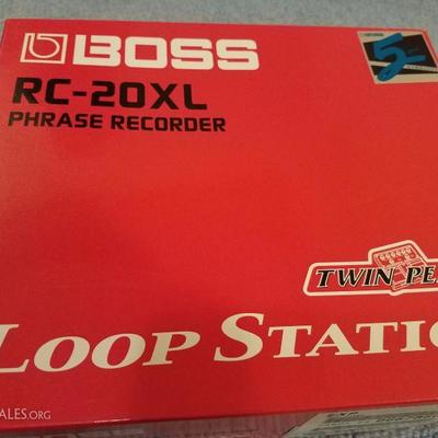 Lot-F38 Boss RC-20XL Phrase Recorder Loop Station Twin Pedal