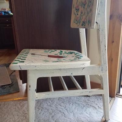 Lot-B13 Single Distressed Painted Wooden Chair w/ Birdhouse Design