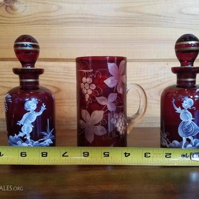 Lot-B27 Mary Gregory Fenton Jars w/ Stoppers & Cut to Clear Red Mug