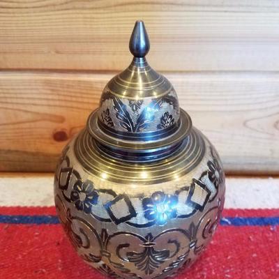 Lot-A19 Ornate Etched Brass Urn India Made W/ Lid