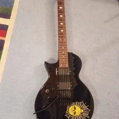 Lot-F13 Kirk Hammett Left Handed 6 String Guitar Black ESP w/ Case