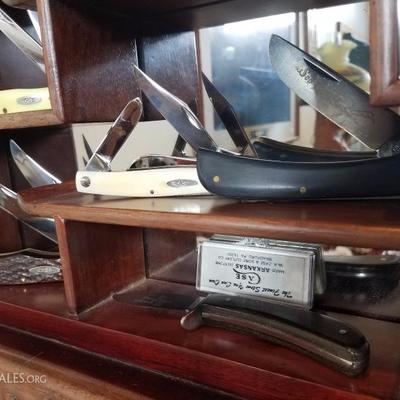 Lot-B34 28 Pc Case Knife Collection Original Productions w/ Wood Display