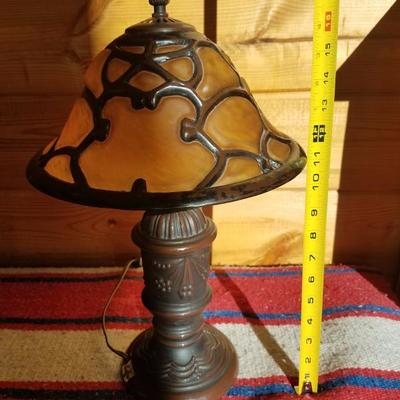 Lot-B52 Decorative Metal & Glass Shaded Decorative Portable Lamp