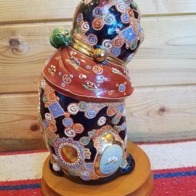 Lot-A14 Asian Porcelain Lucky Cat w/ Stand Andrea by Sadek