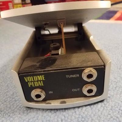 Lot-F18 Ernie Ball Volume Pedal No Box Used