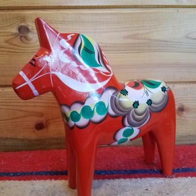 Lot-A23 DA NILS OLSSON Sweden Red/Orange Dala Wood Horse 10" Tall