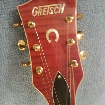 Lot-F11 6120 Left Hand Gretsch Nashville Bigsby Guitar w/ Case