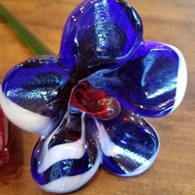 Lot-B65 3 Pc Hand Blown Long Stem Flowers 