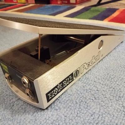 Lot-F18 Ernie Ball Volume Pedal No Box Used